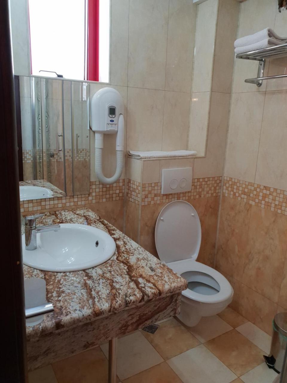 Pensiunea Ghiocela Motru Exterior foto